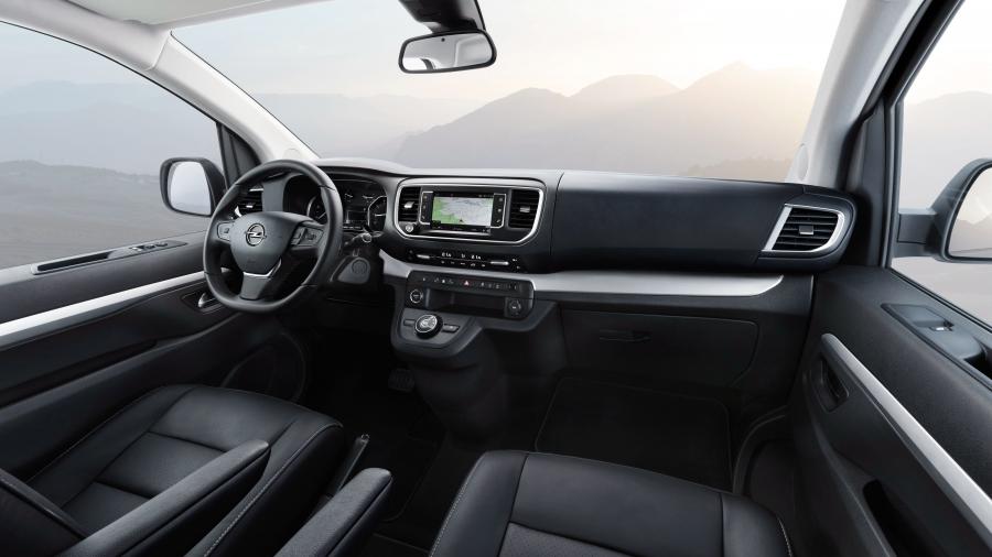 Торпедо Opel Zafira Life Medium 2019 года  (фото 7 из 18)